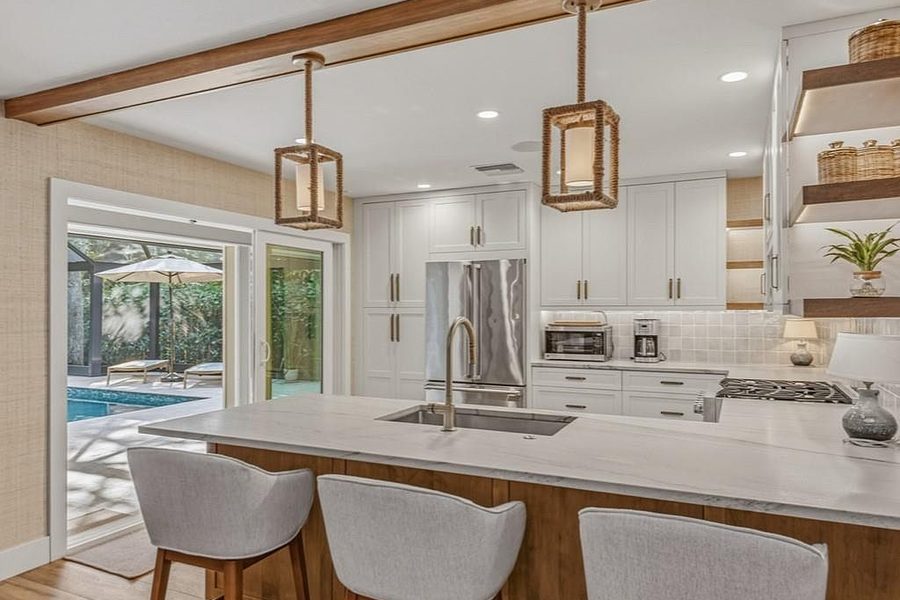 2448 Harbor Rd, Naples, FL 34104