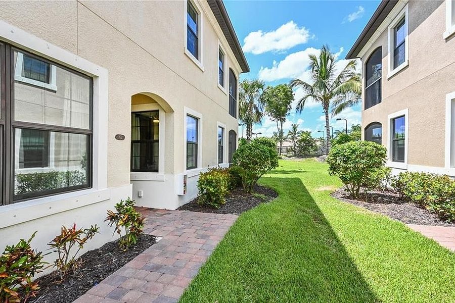 26115 Palace Ln #102, Bonita Springs, FL 34135